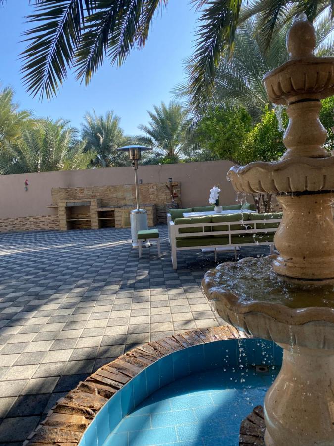 Aryaf Hostel 니즈와 외부 사진
