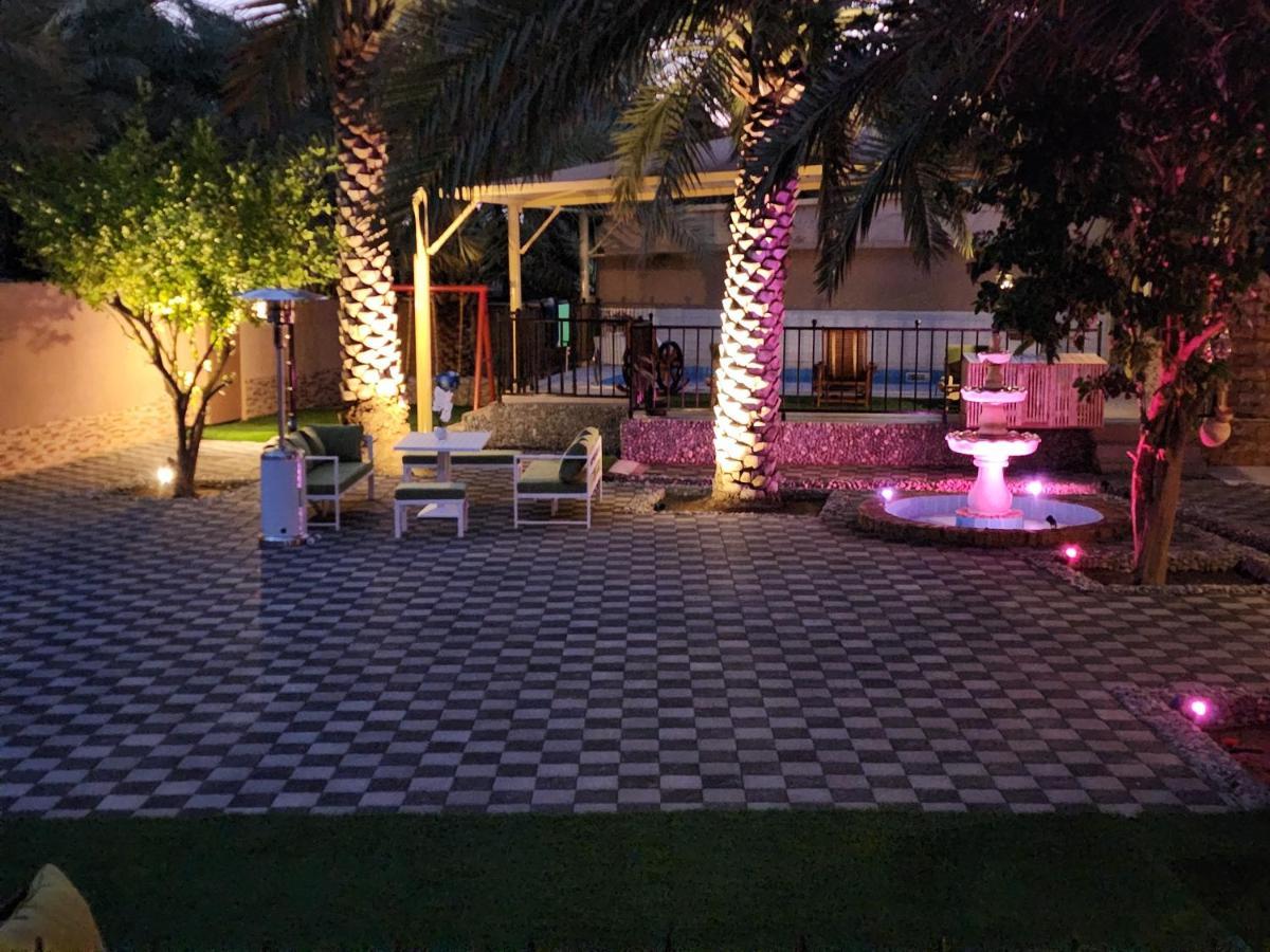 Aryaf Hostel 니즈와 외부 사진